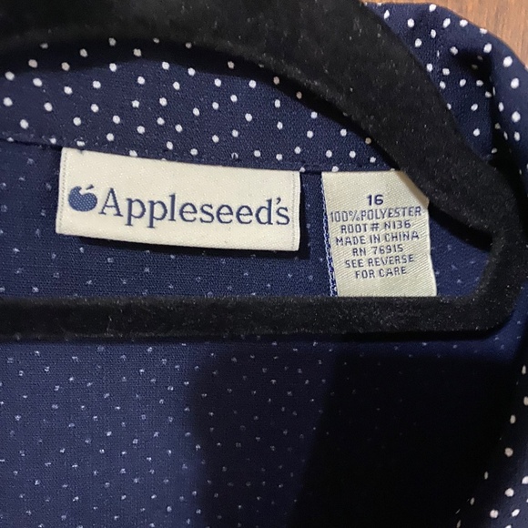 Appleseed's short sleeve blouse with matching pants - Picture 4 of 5